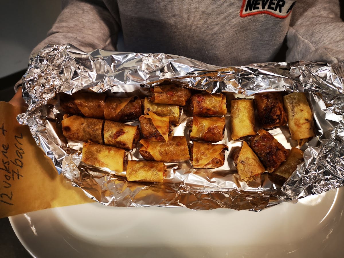 Foreldre har laget smaksprøver fra forskjellige land.
